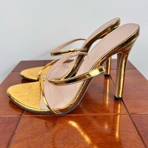 Gold strappy heels, size Euro 37, pointy toe, 3.5” heel, NEW, Summer Party Sexy